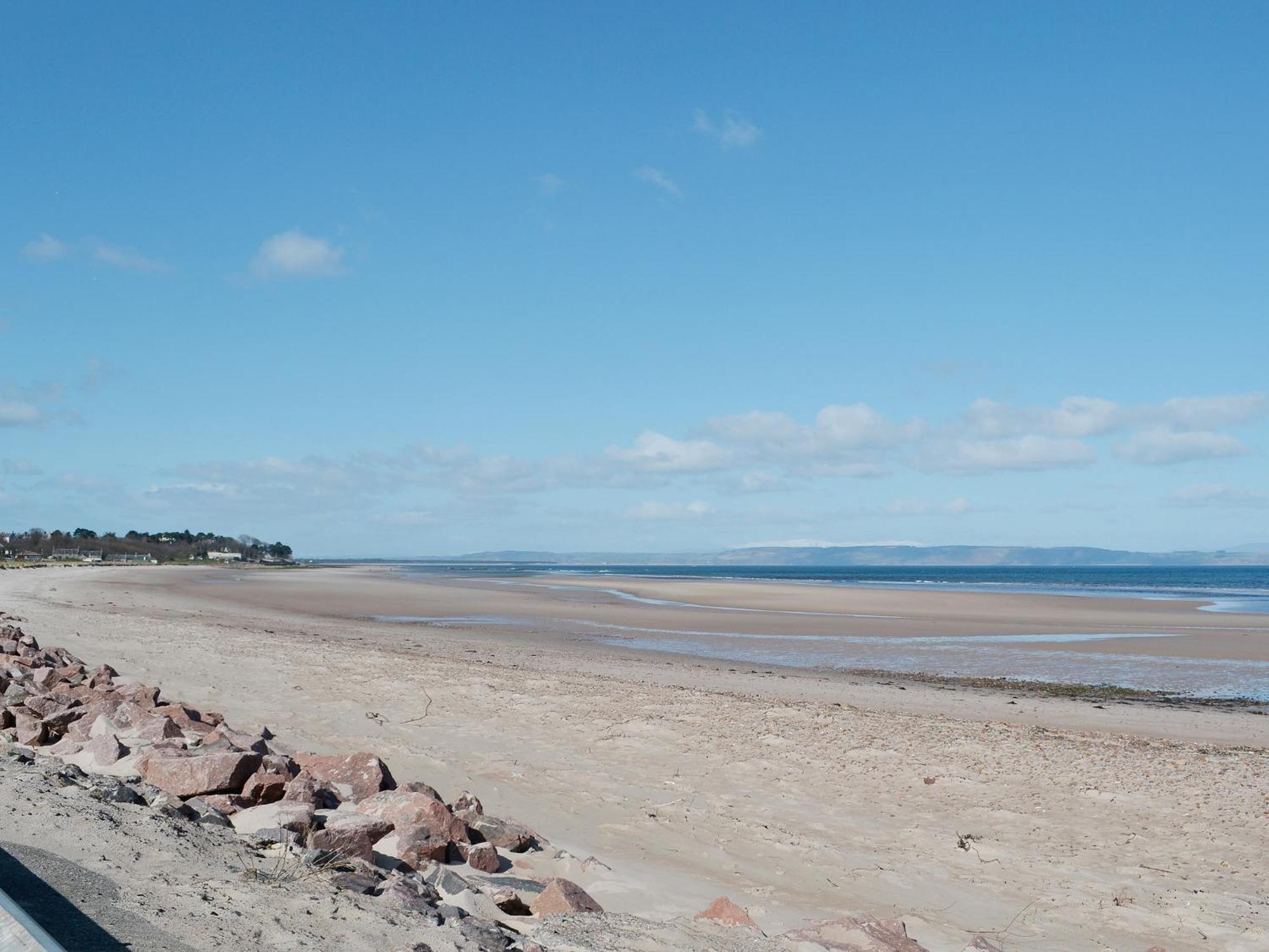 Sandy Beach Nairn Buitenkant foto